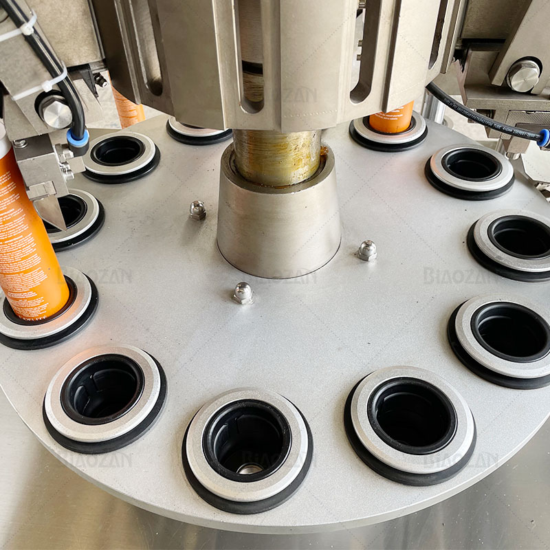 HTGF-80 Tube Filling Machine (18)