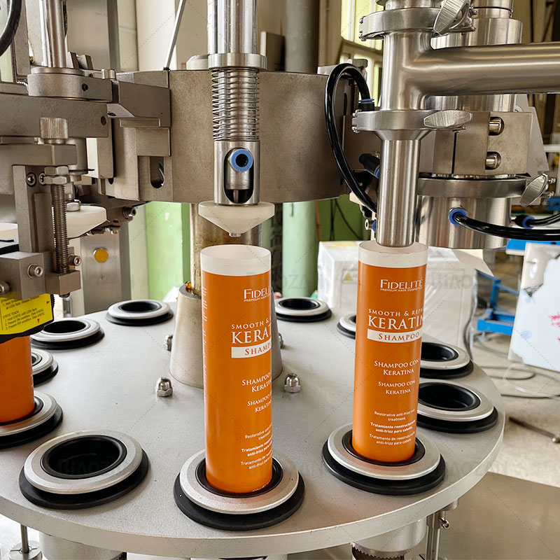 HTGF-80 Tube Filling Machine (8)
